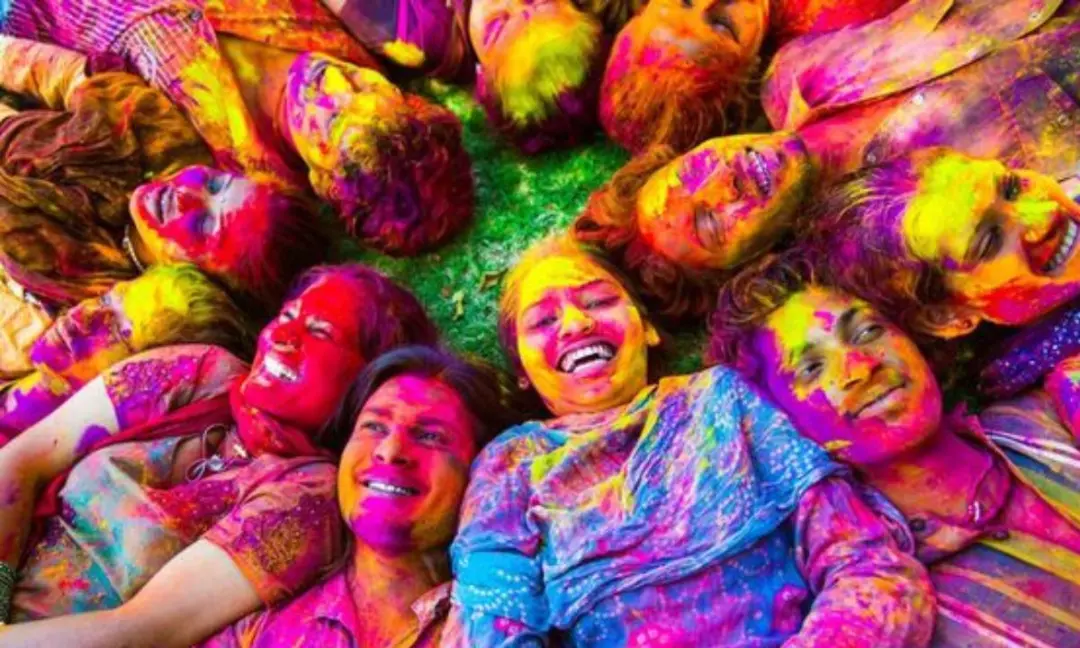 होली पर गुलाल