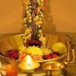 घर के मंदिर में रोज जलाना चाहिए दीपक