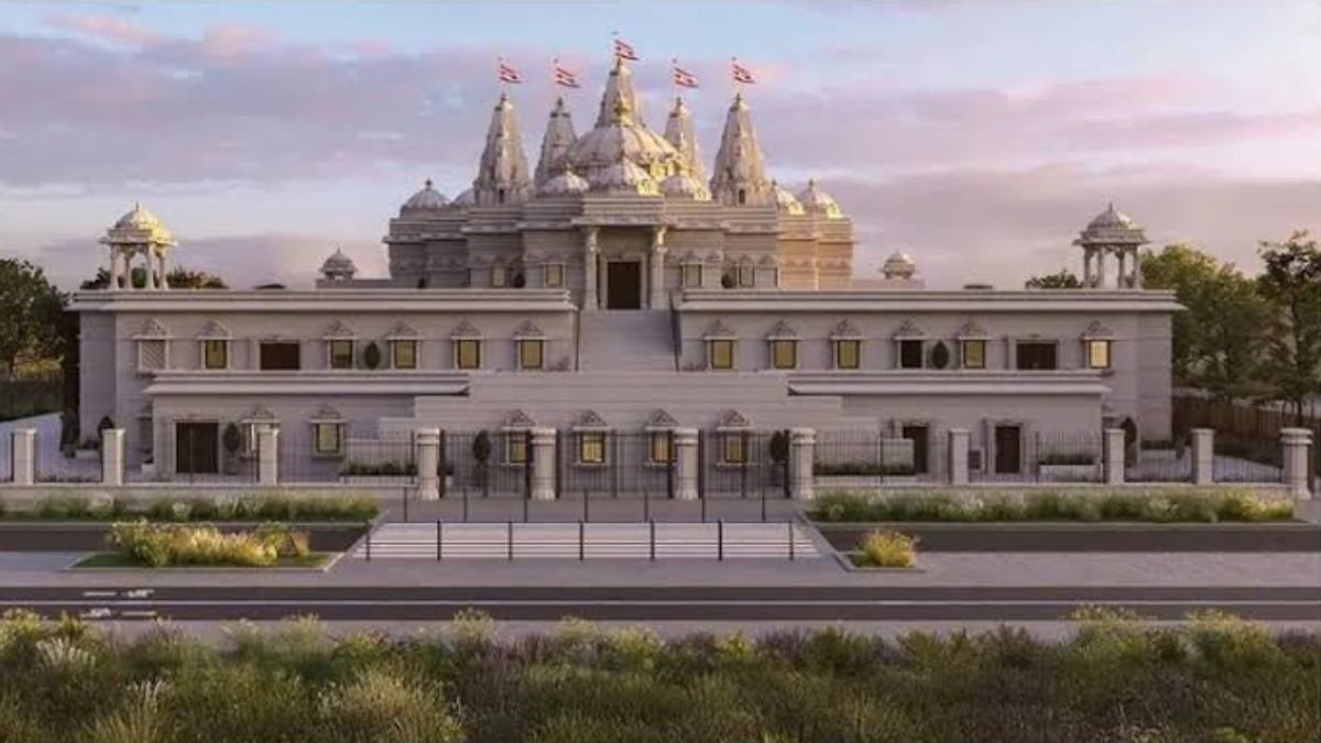 Paris BAPS Hindu Mandir